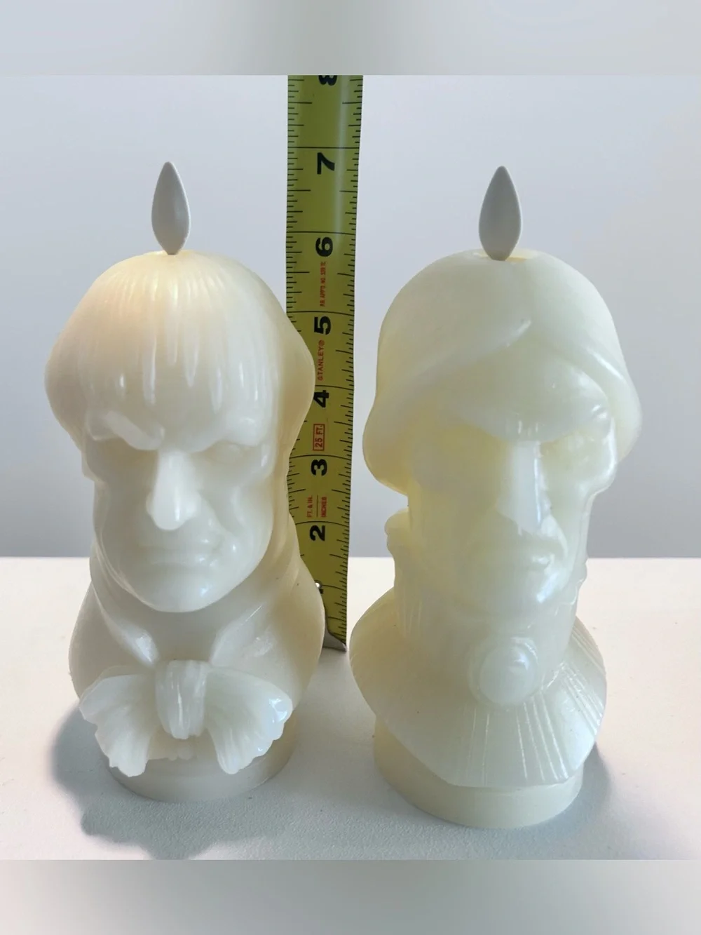 Luminara Disney's The Haunted Mansion Staring Statue Candles.